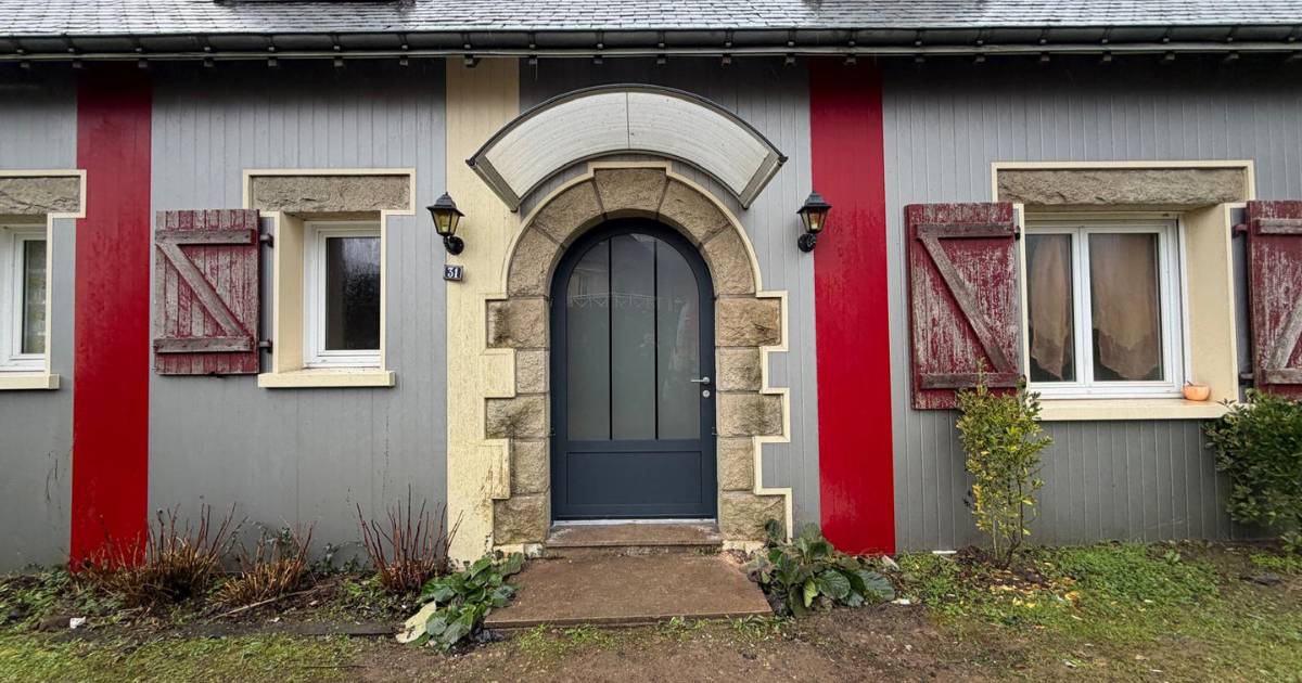 Fourniture et pose d'une porte d'entrée en aluminium plein cintre-Changé 53810