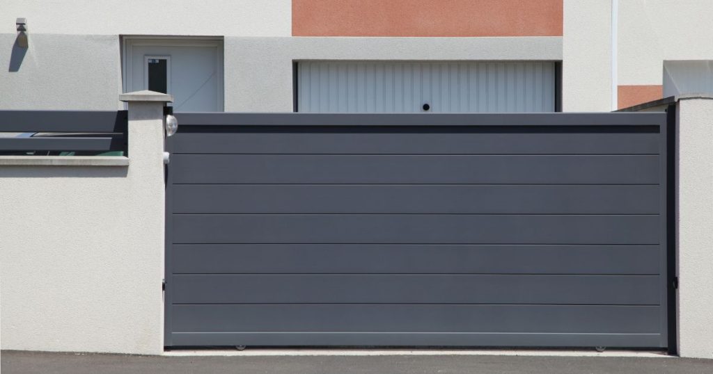 Portail coulissant aluminium gris anthracite
