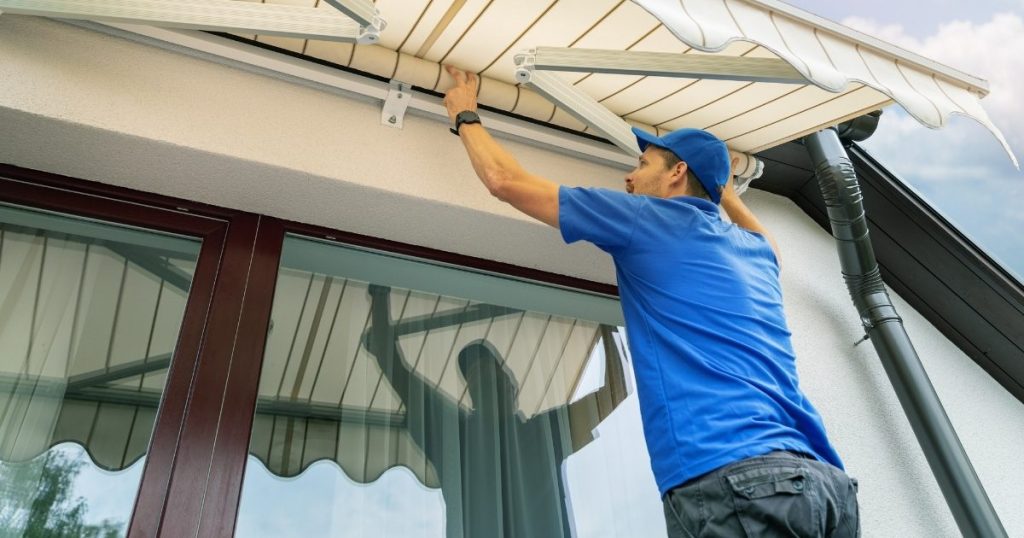 Store banne : choisir, installer et entretenir pour durabilité et confort