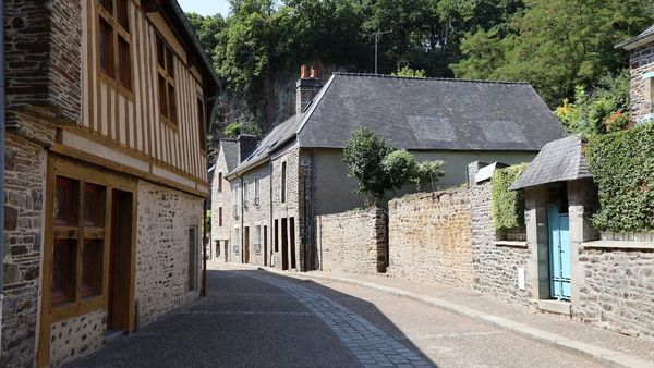 Architecture locale et autour de Fougères