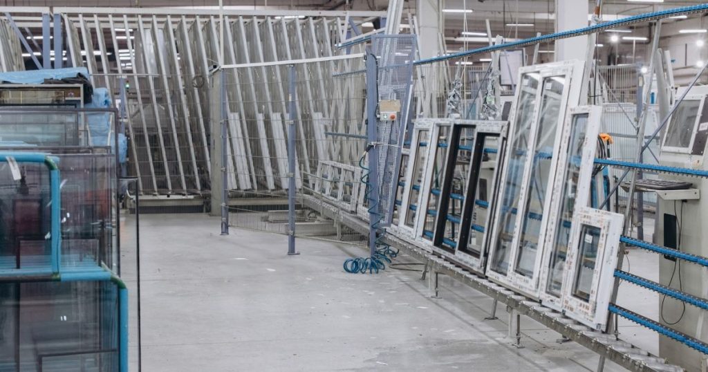 Artisans menuisier direct usine à Angers prix sans intermédiaire